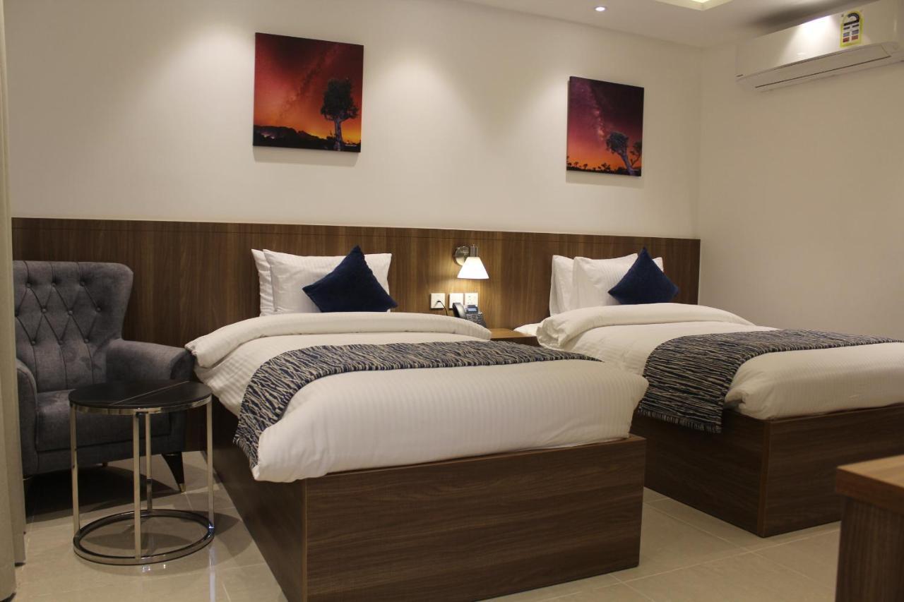 Duqm Express Hotel Exterior foto
