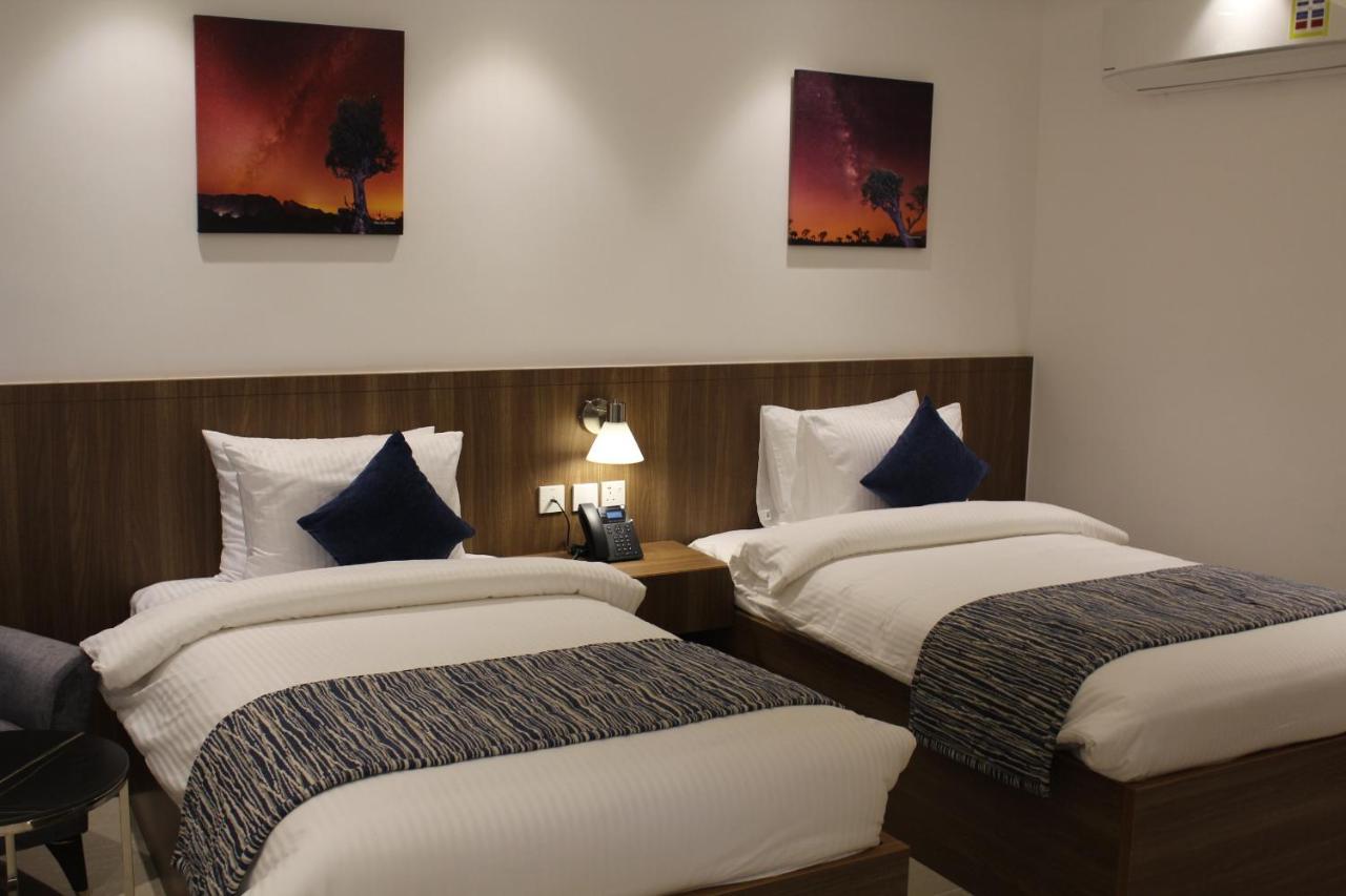 Duqm Express Hotel Exterior foto