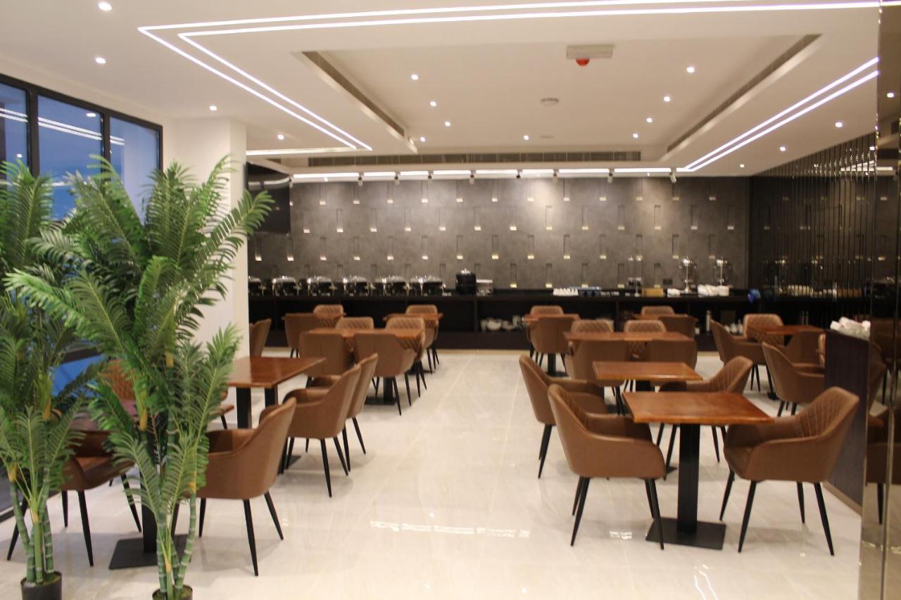 Duqm Express Hotel Exterior foto